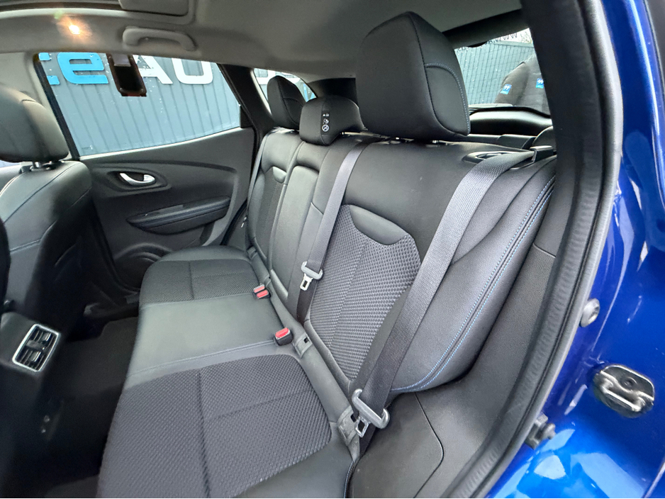 2019 Renault Kadjar - image 37