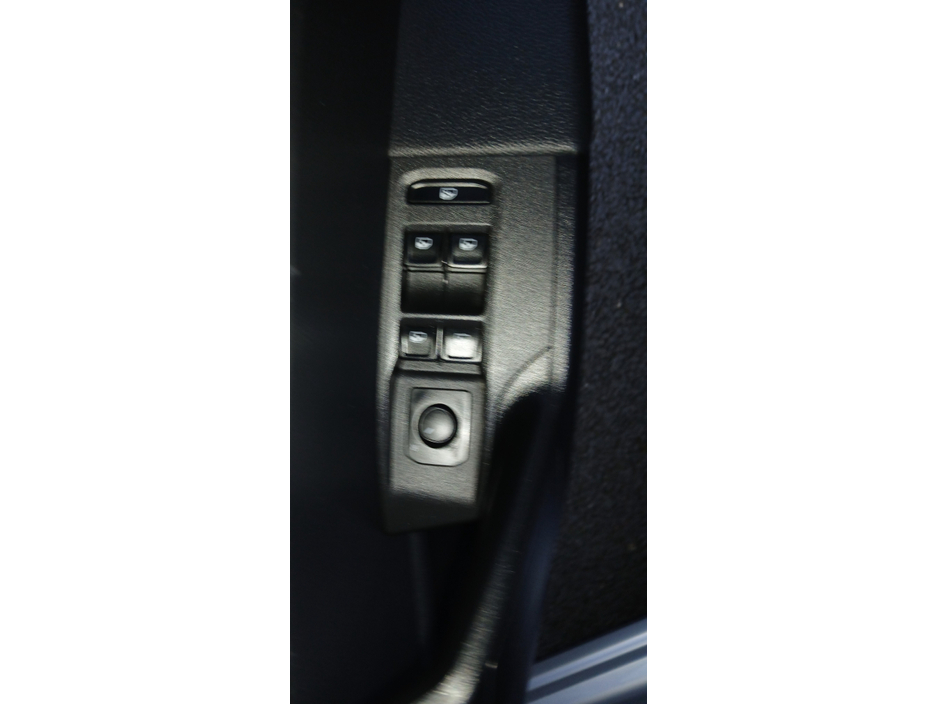 2020 SEAT Ibiza - image 13