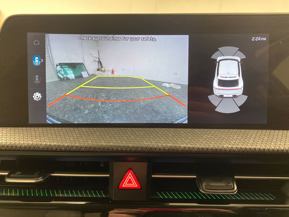 2022 Kia EV6 - image 20