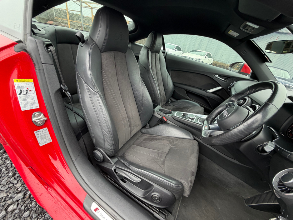 2016 Audi TT - image 21