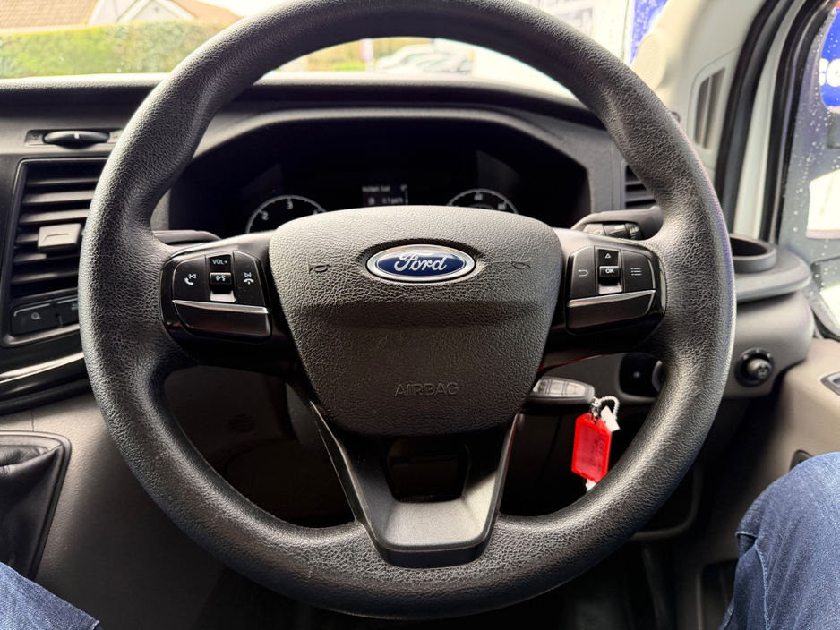 2022 Ford Transit - image 16