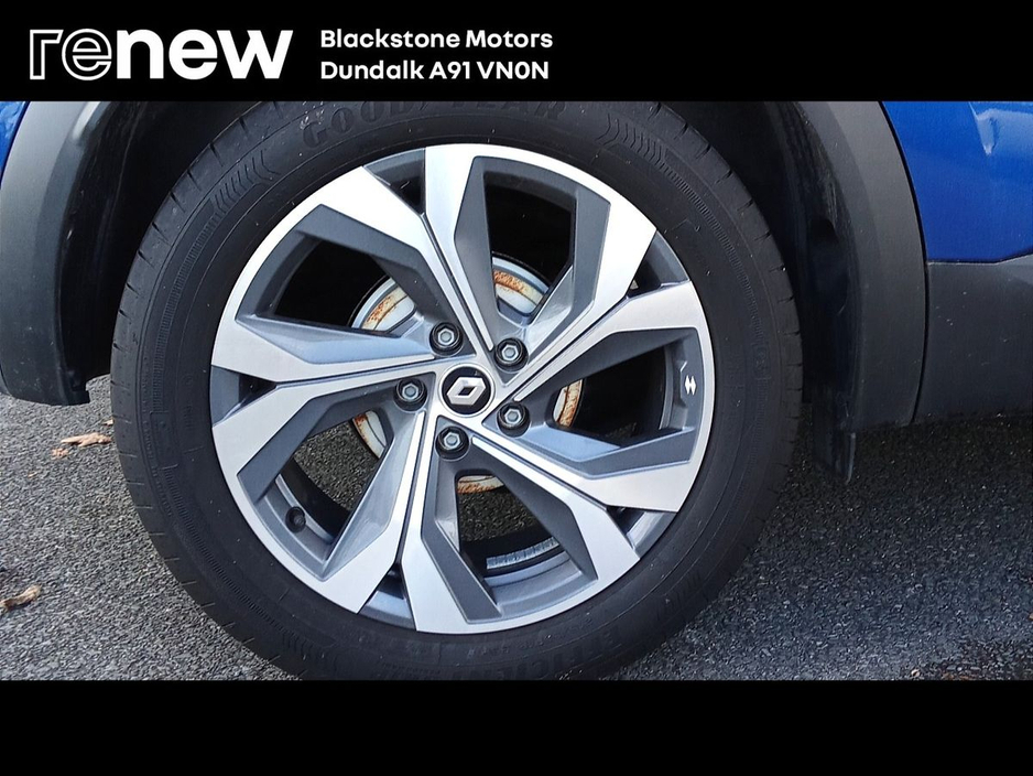 2023 Renault Captur - image 9