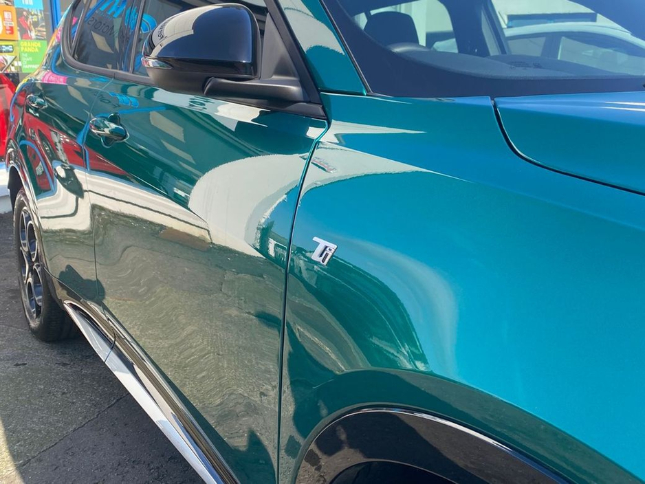 2025 Alfa Romeo Tonale - image 40