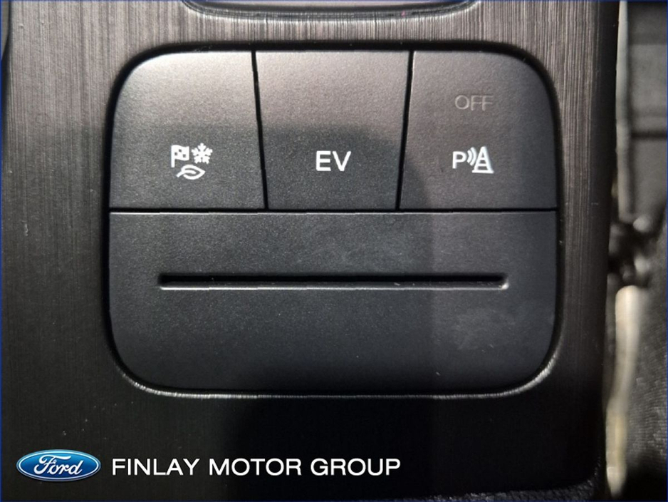 2024 Ford Kuga 2.5 Duratec 225PS PHEV ST-Line Auto €35,950