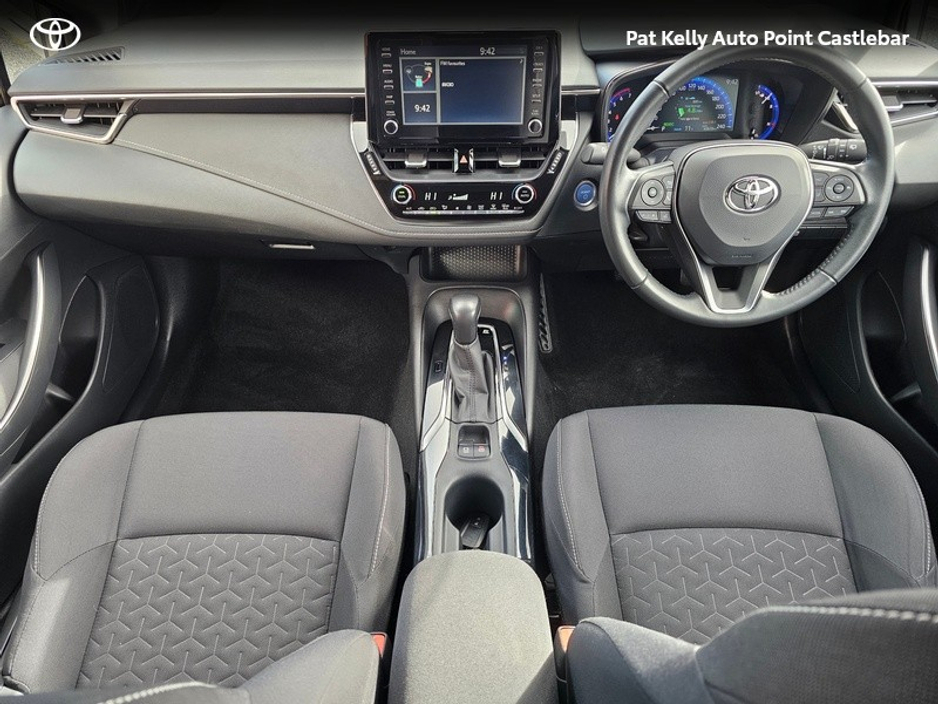 2022 Toyota Corolla - image 8