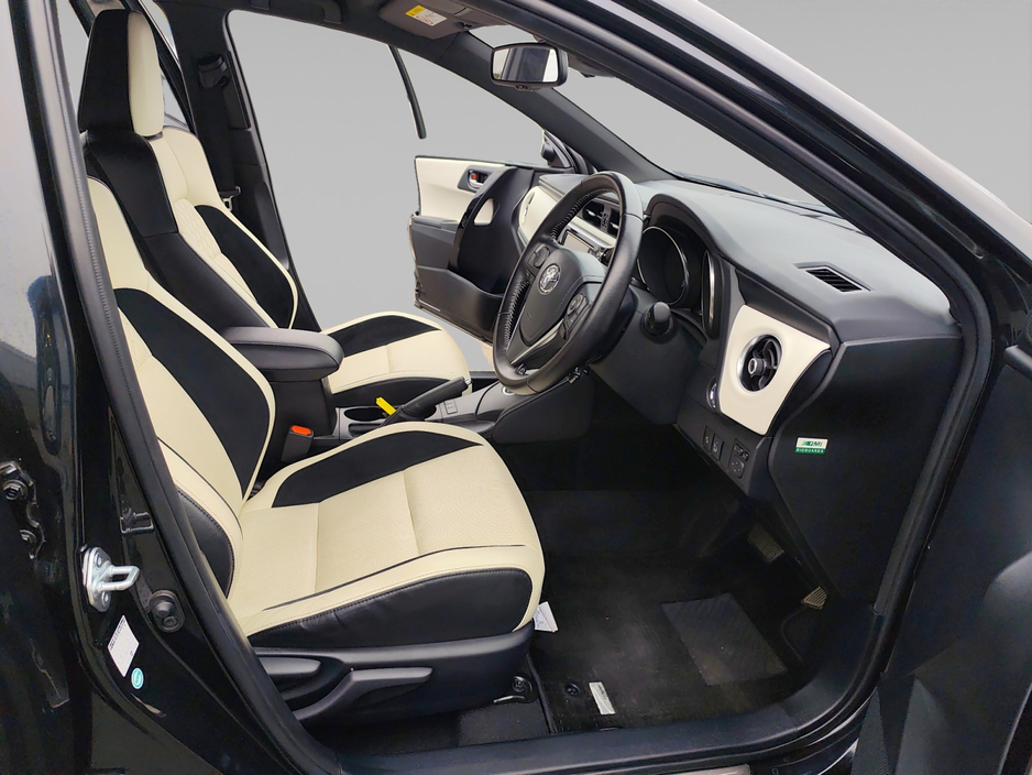 2016 Toyota Auris 1.8 Petrol Auto €13,999