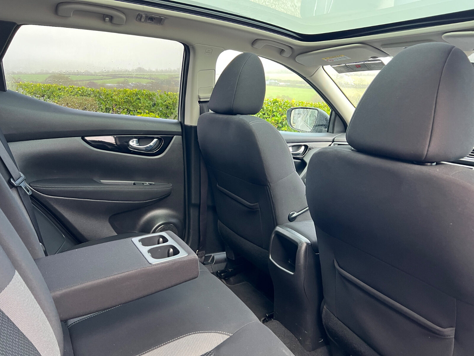 2018 Nissan Qashqai 1.2 PET SV CVT €15,950