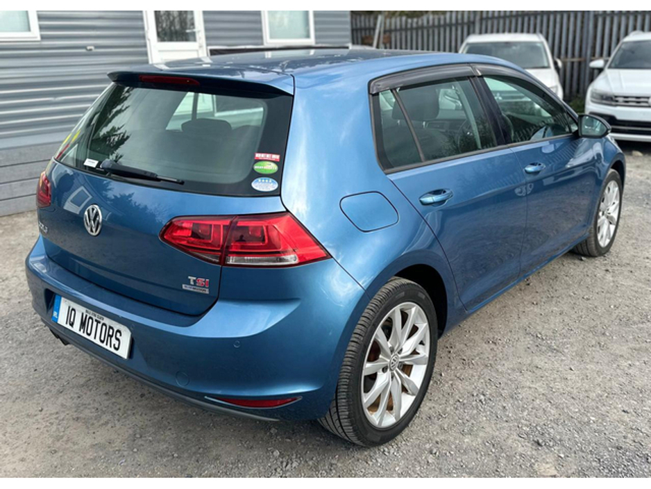 2013 Volkswagen Golf - image 6