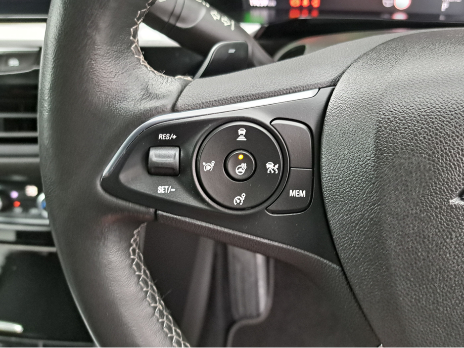 2023 Opel Grandland - image 21