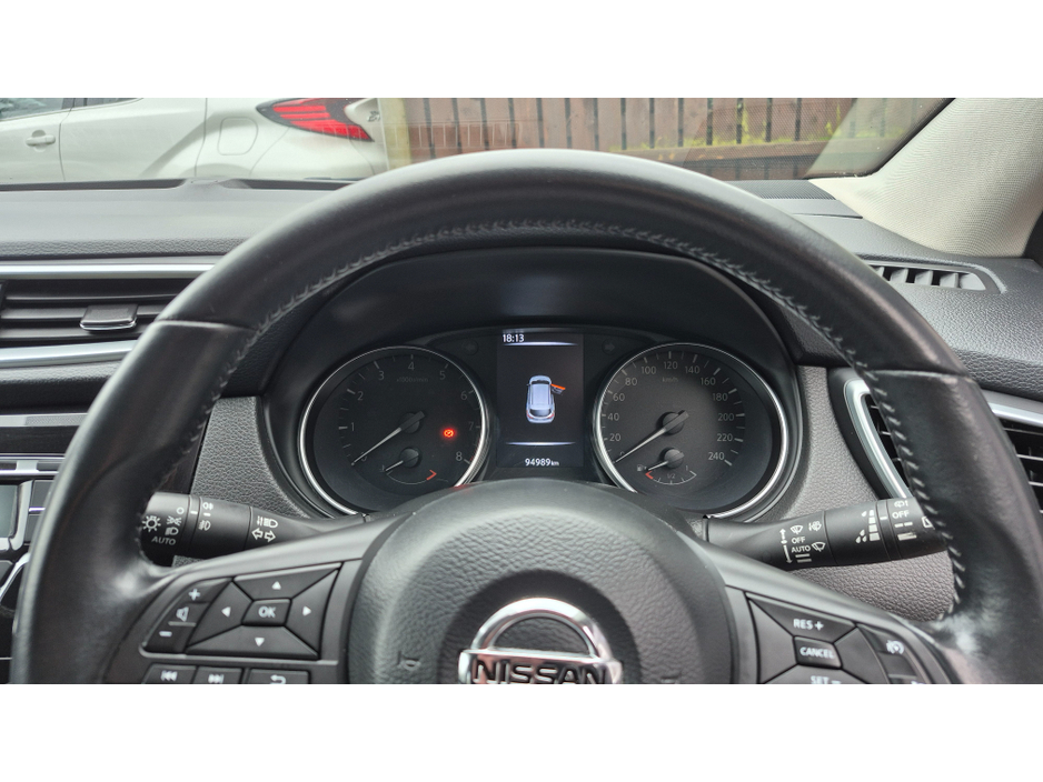 2018 Nissan Qashqai - image 17