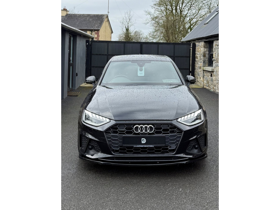 2021 Audi A4 - image 2