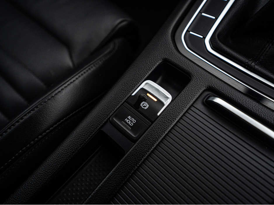 2017 Volkswagen Passat 2017 Passat HIGHLINE/96k km/New NCT/1yr warranty €17,888