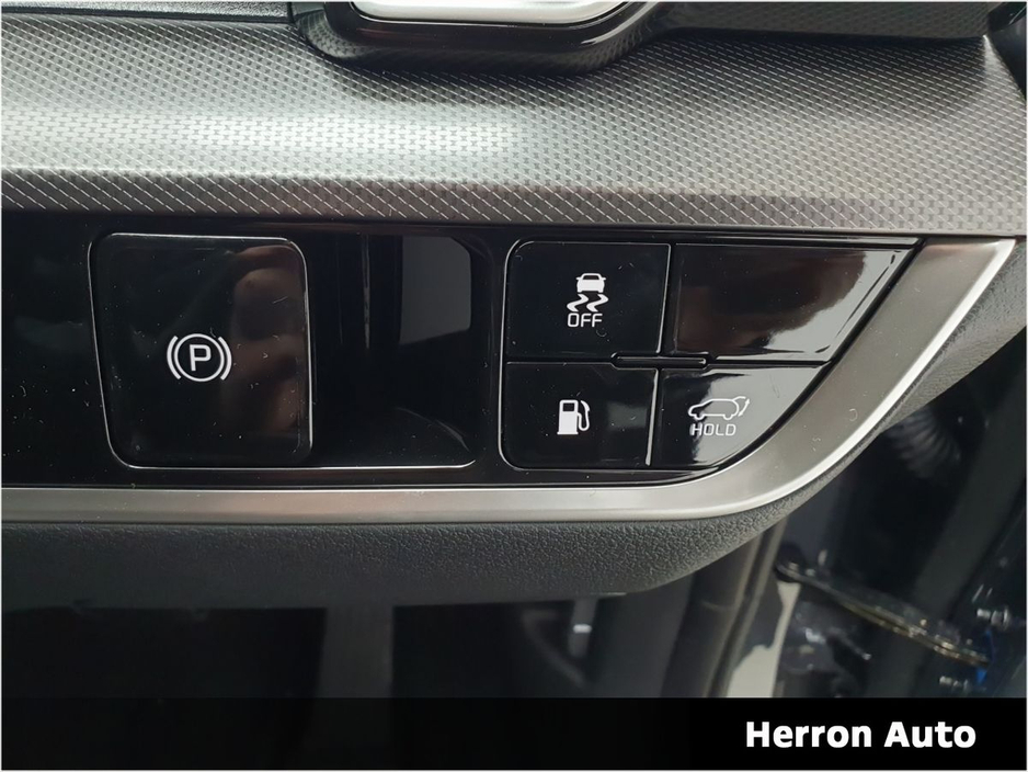 2026 Kia Sportage - image 18