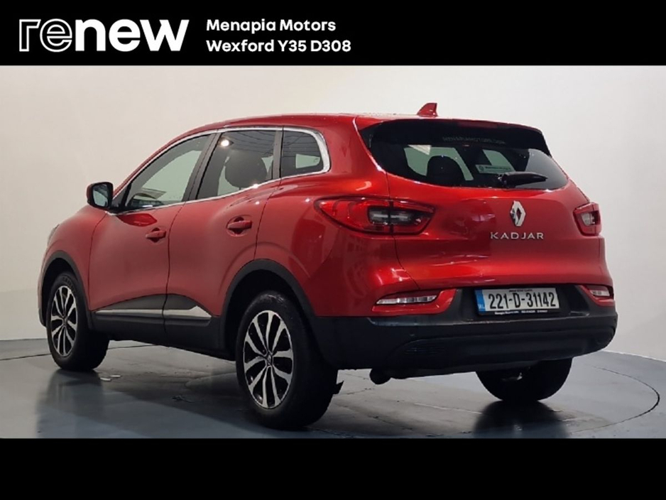 2022 Renault Kadjar - image 3