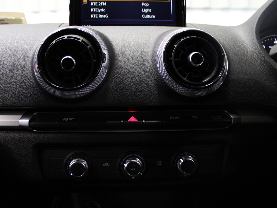 2018 Audi A3 - image 15