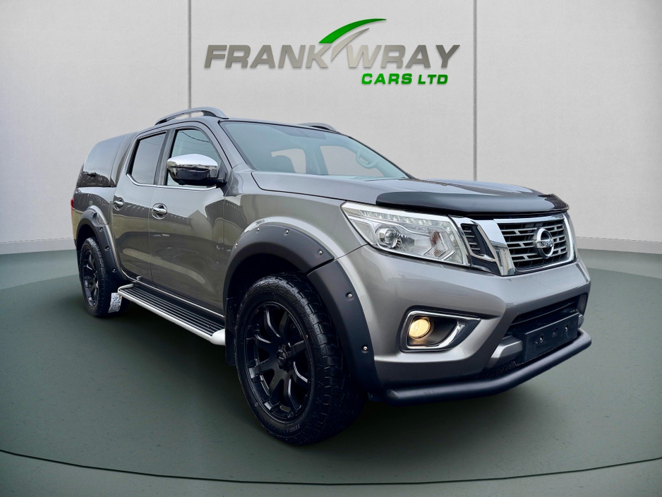 2019 Nissan Navara TEKNA 2.3 DCI 190 **FULLY KITTED**NO VAT**FSH**MINT**ONE UK OWNER** €22,450