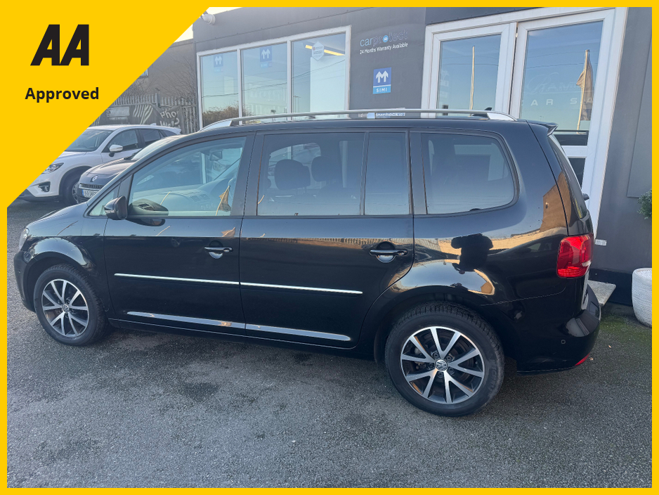 2014 Volkswagen Touran 1.4i HIGHLINE... AUTOMATIC...2 KEYS €11,950