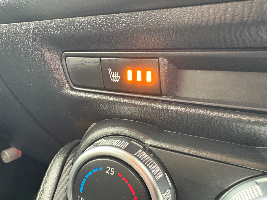 2017 Mazda Demio - image 18