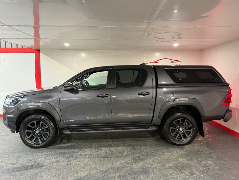 2023 Toyota Hilux INVINCIB X D-4D 4WD INVINCIBLE DCB