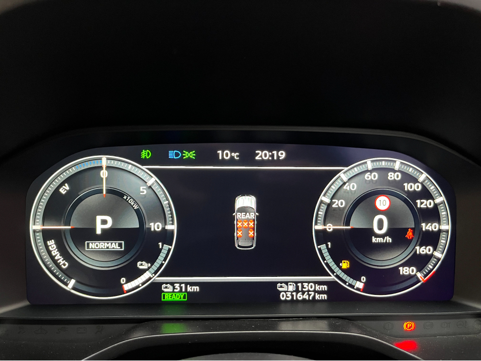 2023 Mitsubishi Outlander - image 30