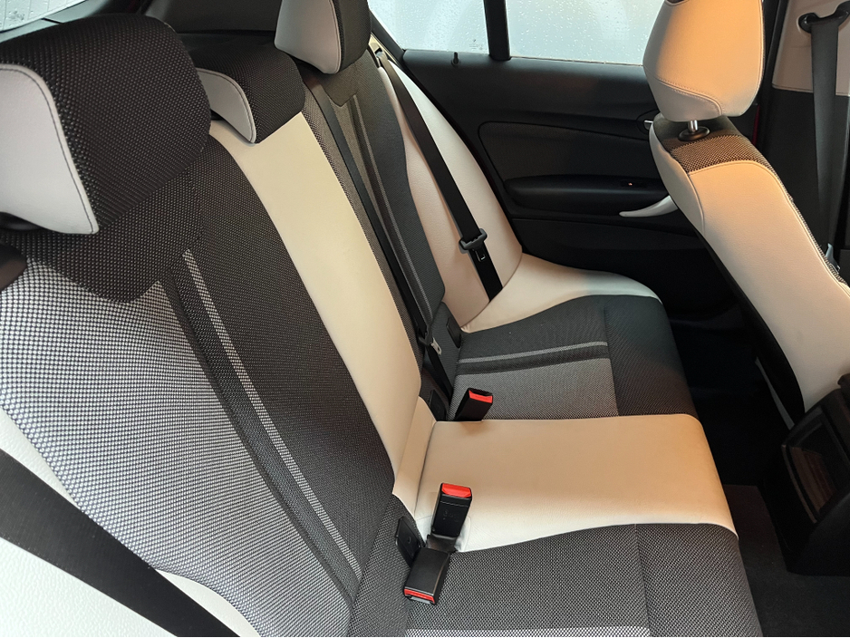 2017 BMW 1 Series €15950 2017 BMW 118I STYLE 1.5 AUTOMATIC / CRUISE CONTROL / REVERSE CAMERA AND MORE €15,950