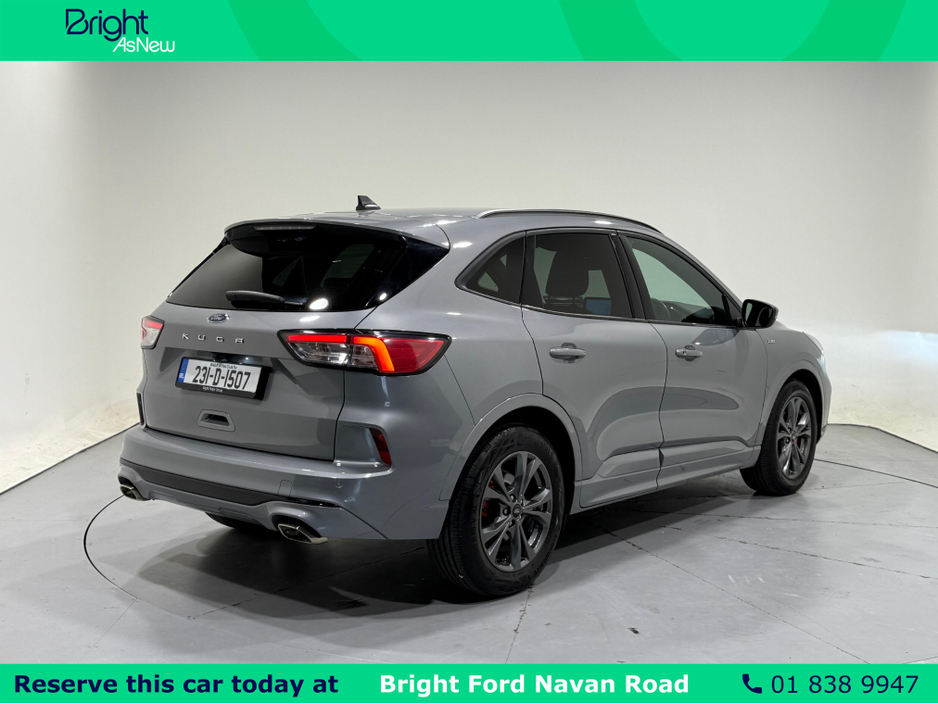 2023 Ford Kuga - image 10