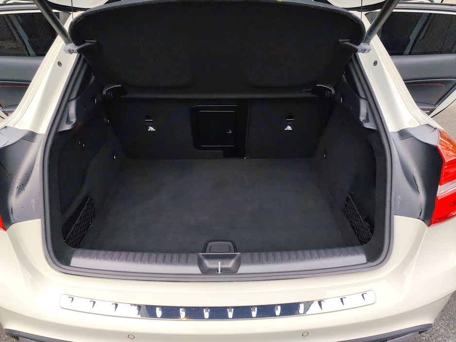 2016 Mercedes-Benz GLA Class - image 15