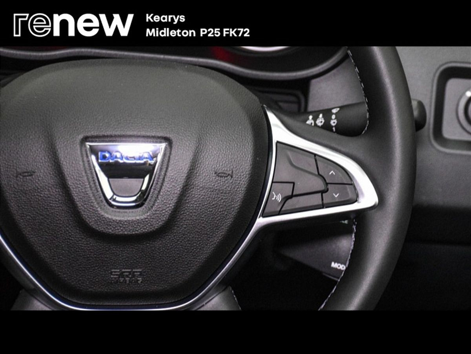 2023 Dacia Duster - image 16