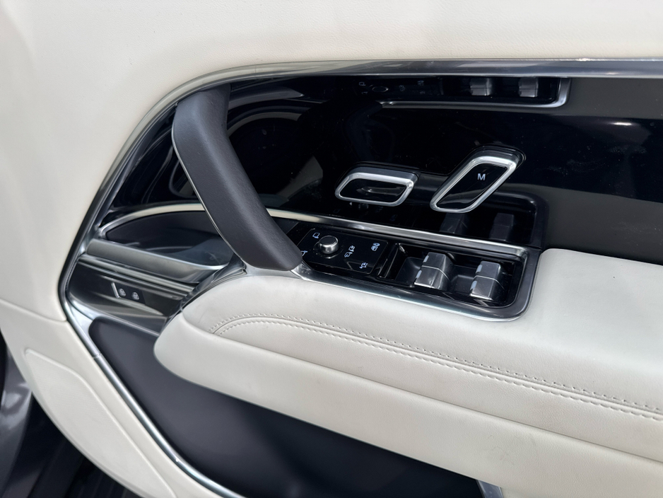 2026 Land Rover Range Rover - image 22