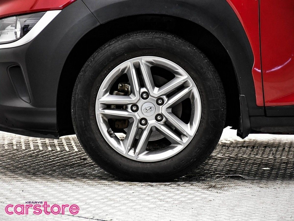 2023 Hyundai Kona - image 9