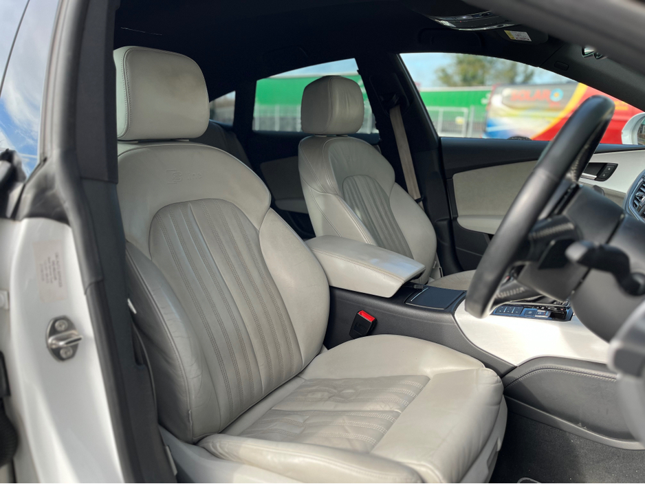 2017 Audi A7 - image 22