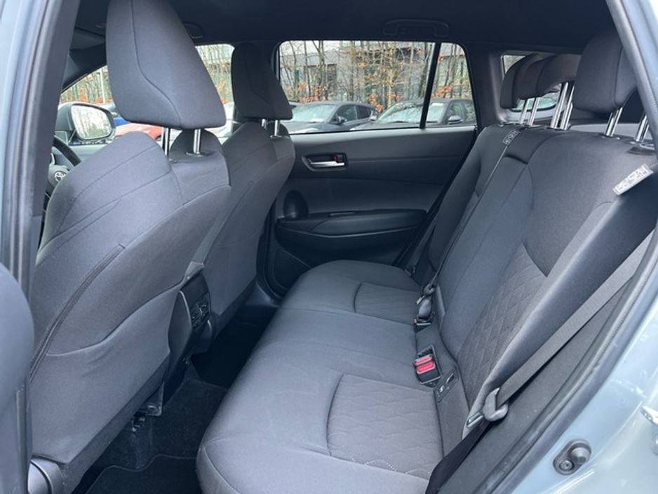 2022 Toyota Corolla Cross - image 7