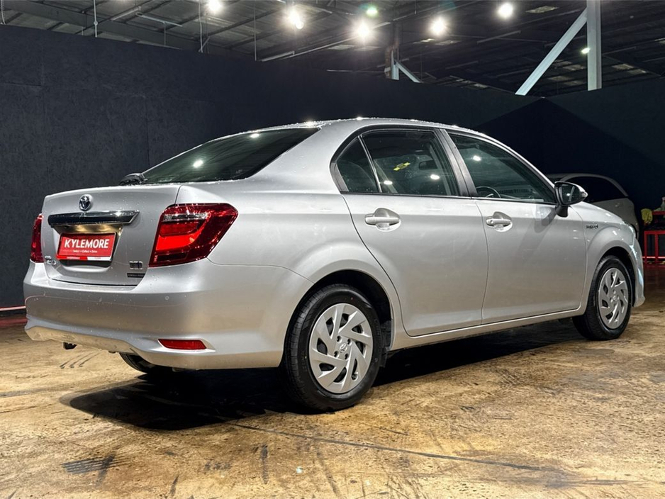 2020 Toyota Corolla - image 3