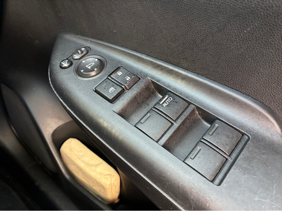 2018 Honda Jazz - image 12