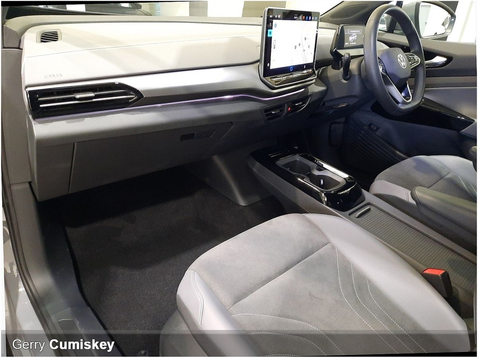 2025 Volkswagen ID.4 - image 2