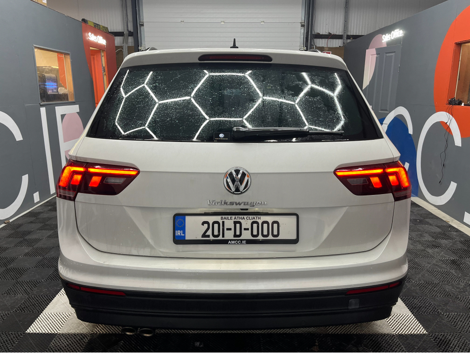 2020 Volkswagen Tiguan €27950! 2020 VOLKSWAGEN TIGUAN TDI 4MOTION CONFORT LINE 2.0 AUTOMATIC / CRUISE CONTROL / 360° PARKING CAMERA / APPLE CARPLAY AND MORE €27,950
