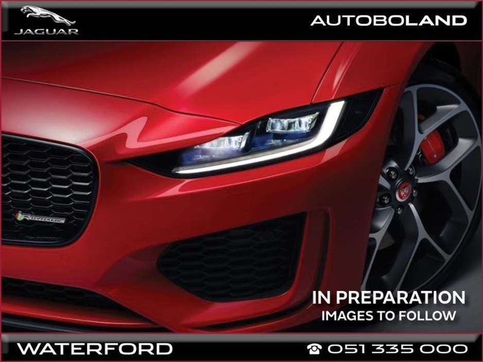 2024 Jaguar F-Pace 2.0 163 PS R-Dynamic S - 19" Diamond Turned Alloy Wheels, Adaptive Cruise Control, Auto High Beam Assist, 360 3D Surround Camera €62,995