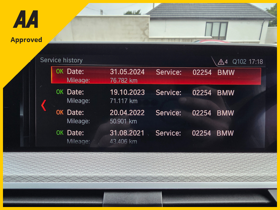 2018 BMW X4 - image 18