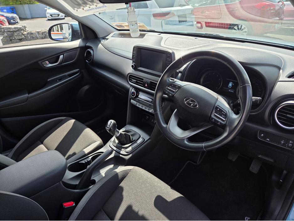 2018 Hyundai Kona - image 13