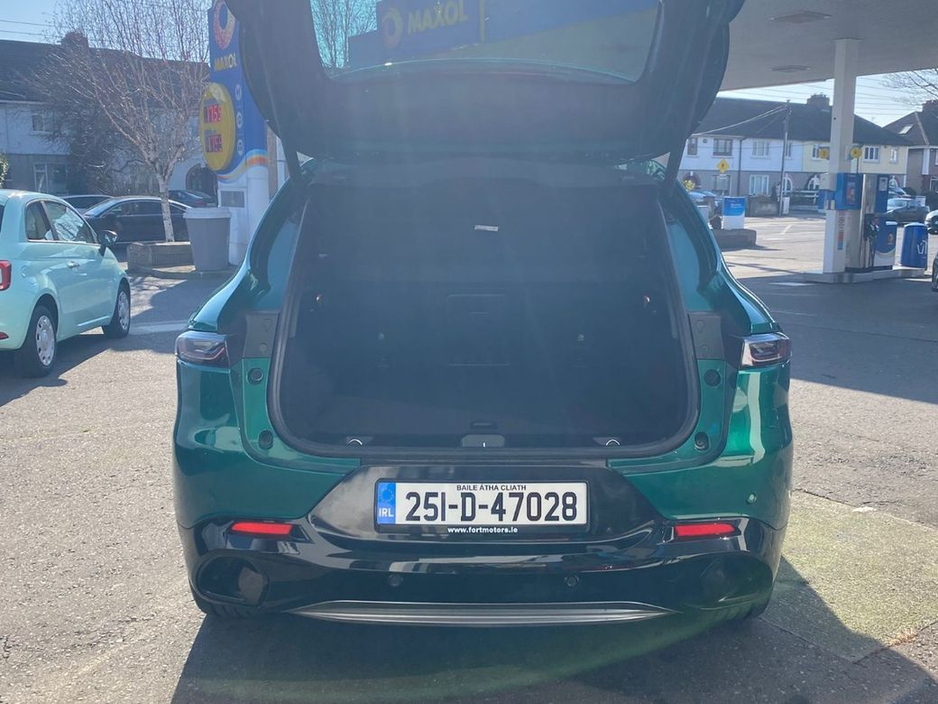 2025 Alfa Romeo Tonale - image 7