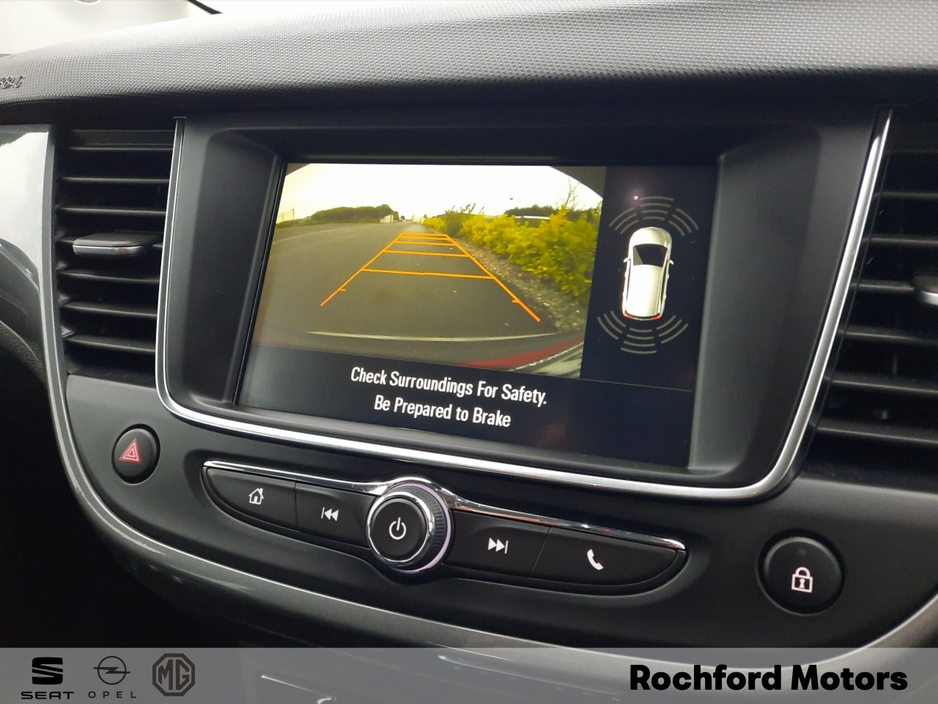 2023 Opel Crossland X SPORT 1.2 130PS-PET- X €22,950