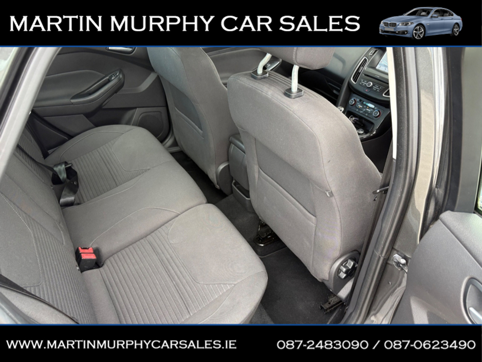 2017 Ford Focus - image 14