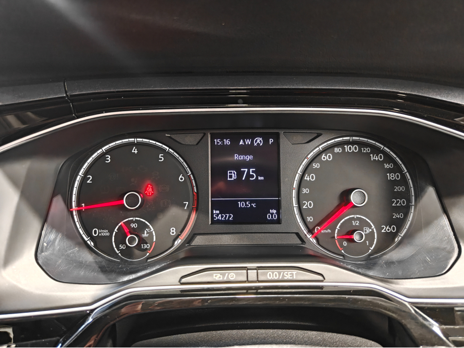 2018 Volkswagen Polo - image 14