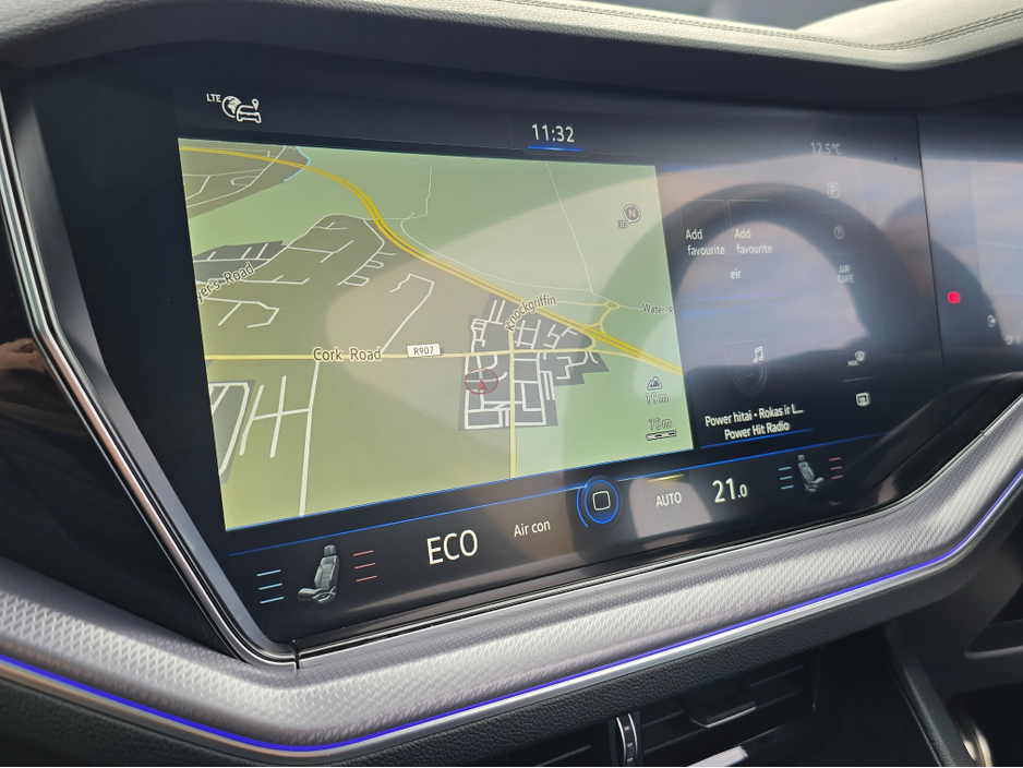 2023 Volkswagen Touareg 3.0TSI V6 R-LINE 462BHP 5DR LAPIZ BLUE +MAXTON KIT STUNNING! €67,950