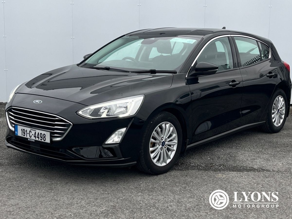 2019 Ford Focus - image 8