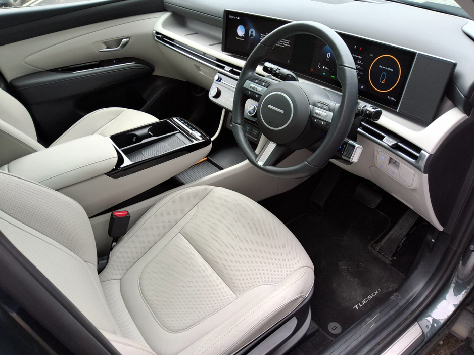 2025 Hyundai Tucson PLATINUM PHEV - Pan Roof - Elec. Tail Gate - 360 Cam - €46,950