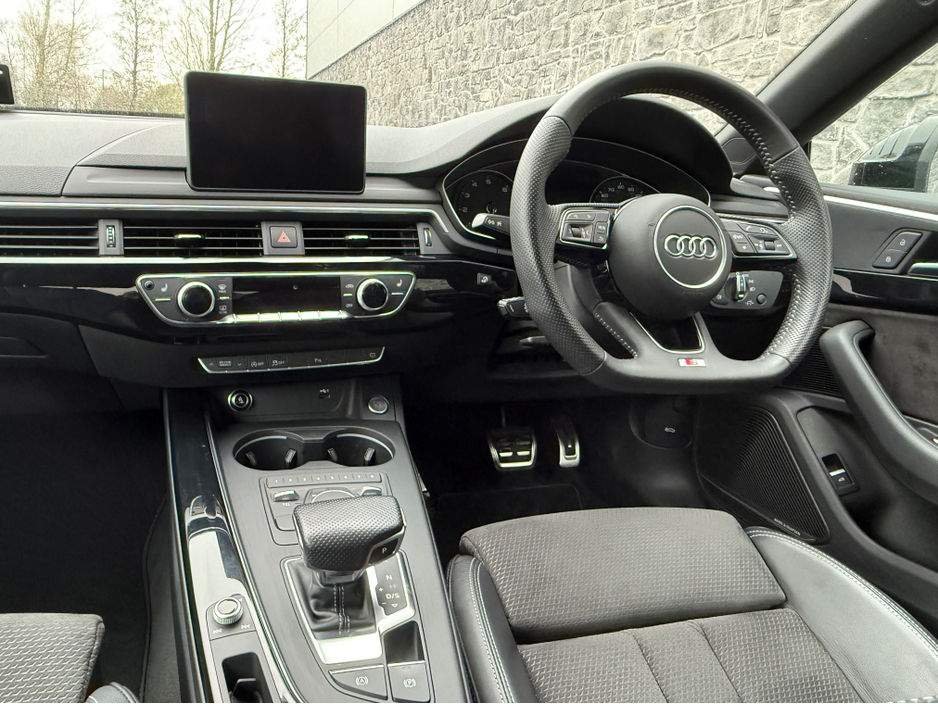 2020 Audi A5 - image 18