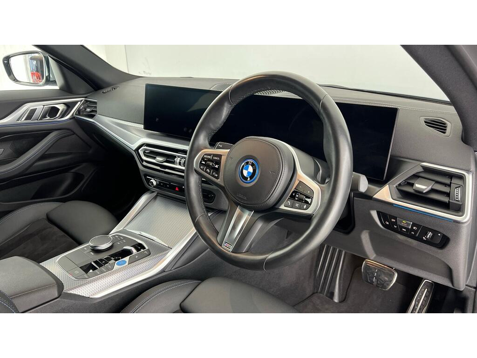 2023 BMW i4 - image 10