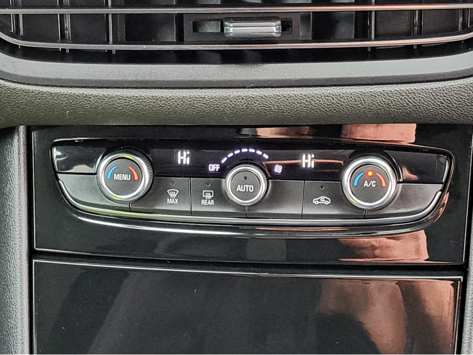 2023 Opel Grandland SRI 1.2TURBO 130BHP **REVERSING CAMERA** €23,950