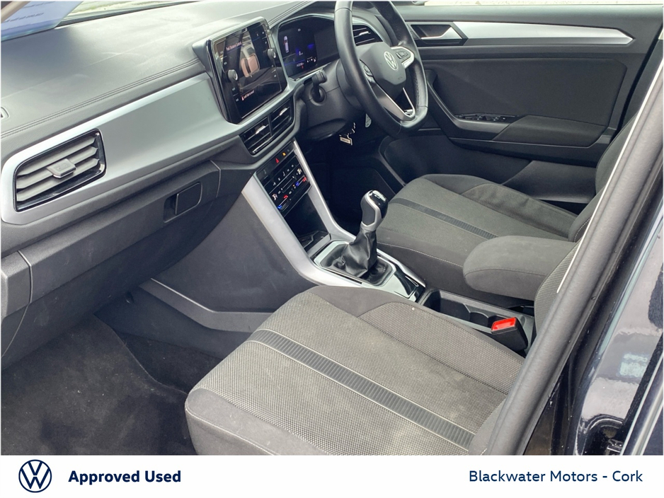 2023 Volkswagen T-Roc 1.0TSI 110BHP LIFE WITH REAR VIEW CAMERA €28,995